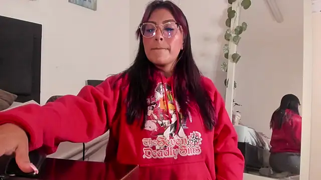 evelynjohnsoon online show from January 15, 2:02 pm