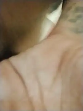 prettyboi6992 online show from October 16, 7:26 pm