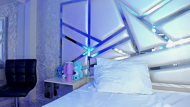 Miia002 online show from December 5, 3:15 am