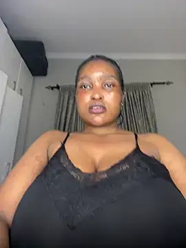 Snapshot of Bustygoddess32 chatting on June 14, 10:34 pm Bustygoddess32 online show from June 14, 10:34 pm