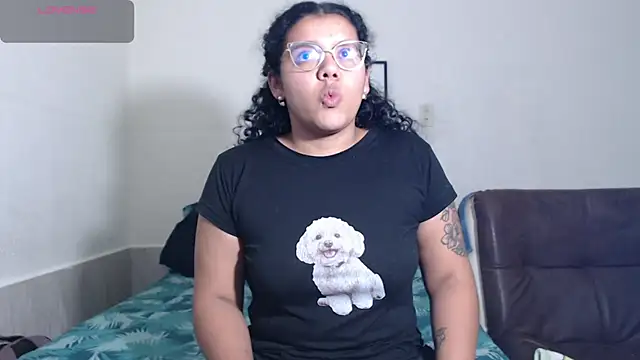 Snapshot of agata_22 chatting on May 8, 3:01 am agata 22 online show from May 8, 3:01 am