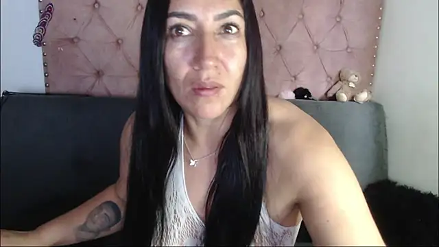 missbella1 online show from July 18, 8:23 pm