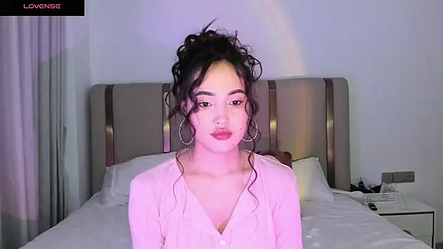 l1lpamp online show from September 25, 4:54 pm