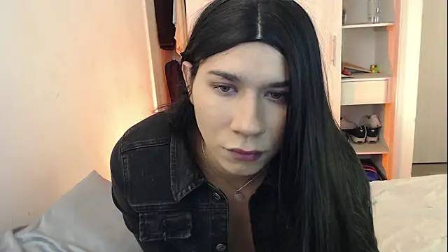 Snapshot of Moon_Foxxy chatting on September 14, 2:22 am Moon Foxxy online show from September 14, 2:22 am