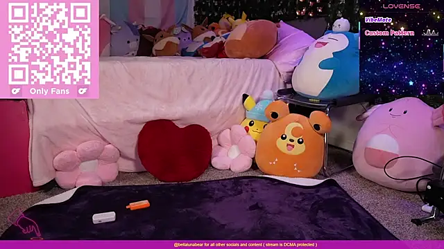 Snapshot of bellalunabear chatting on November 3, 10:32 pm bellalunabear online show from November 3, 10:32 pm