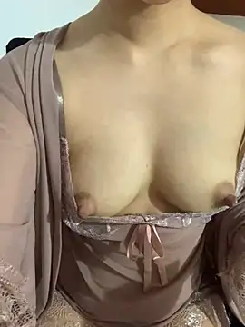 Snapshot of -Meomeo- chatting on December 27, 10:45 am -Meomeo- online show from December 27, 10:45 am