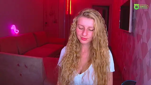 AmaliaQueen online show from November 28, 3:25 pm