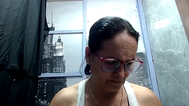 Nastylatinaxxx online show from December 17, 11:11 pm