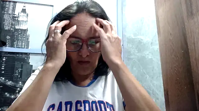 Nastylatinaxxx online show from March 16, 11:31 pm