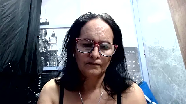Nastylatinaxxx online show from July 21, 11:34 am