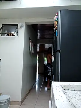 Snapshot of sebasxx97 chatting on December 4, 12:36 pm sebasxx97 online show from December 4, 12:36 pm