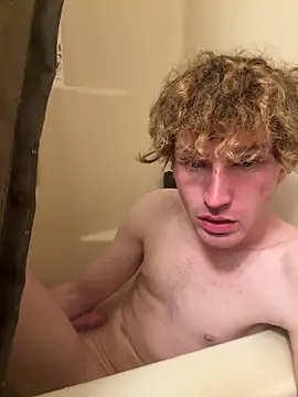 CreamyAustin online show from March 25, 12:38 am