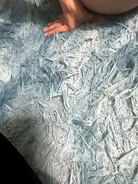 POCARI SWEAT online show from November 20, 12:05 pm