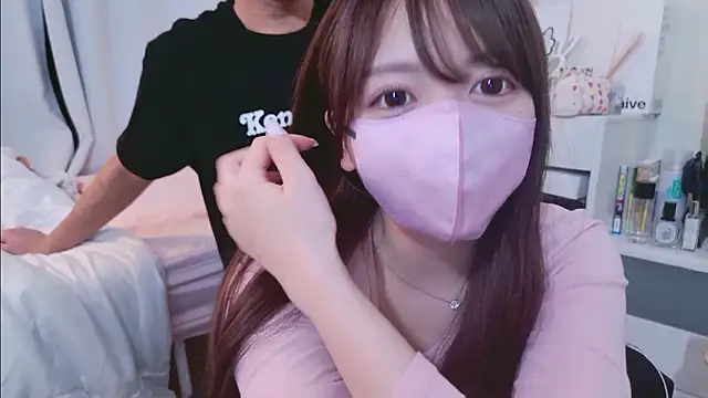 POCARI SWEAT online show from July 5, 2:35 pm