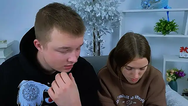  Olli  Stiw  online show from October 26, 7:03 am