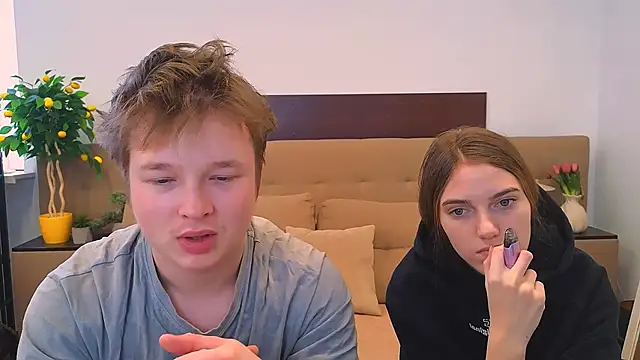  Olli  Stiw  online show from March 13, 8:21 am