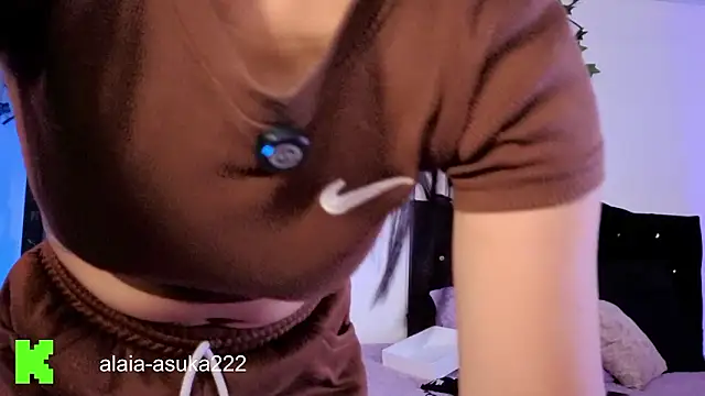 Snapshot of Alaia_Asuka chatting on March 2, 1:41 am Alaia Asuka online show from March 2, 1:41 am