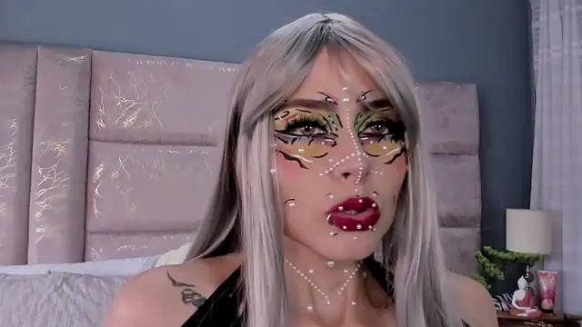 AnnieNasty online show from October 25, 2:13 pm