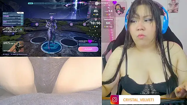 crystal7u7 online show from October 26, 6:14 pm