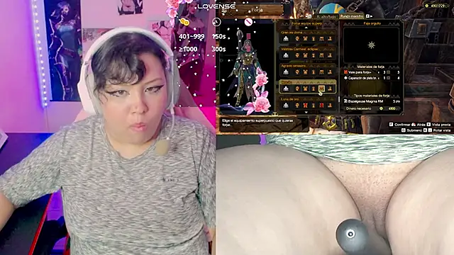 Snapshot of crystal7u7 chatting on July 23, 1:58 am crystal7u7 online show from July 23, 1:58 am