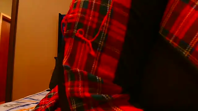 Snapshot of BERNINIBLUSHX89 chatting on February 28, 3:46 pm BERNINIBLUSHX89 online show from February 28, 3:46 pm