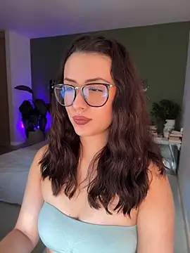 EmaSaenz online show from June 25, 10:03 pm