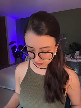 EmaSaenz online show from July 15, 10:59 pm