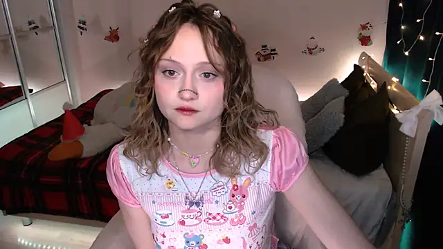 Snapshot of MariaMango chatting on December 2, 1:36 am MariaMango online show from December 2, 1:36 am