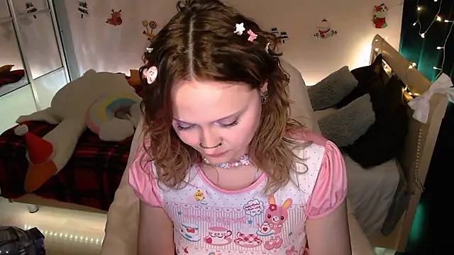 Snapshot of MariaMango chatting on December 4, 3:59 am MariaMango online show from December 4, 3:59 am