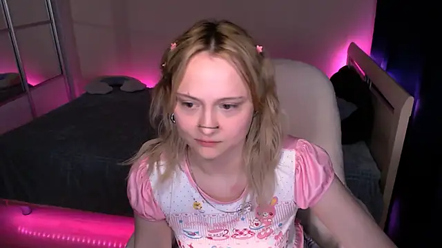 Snapshot of MariaMango chatting on January 18, 12:57 am MariaMango online show from January 18, 12:57 am