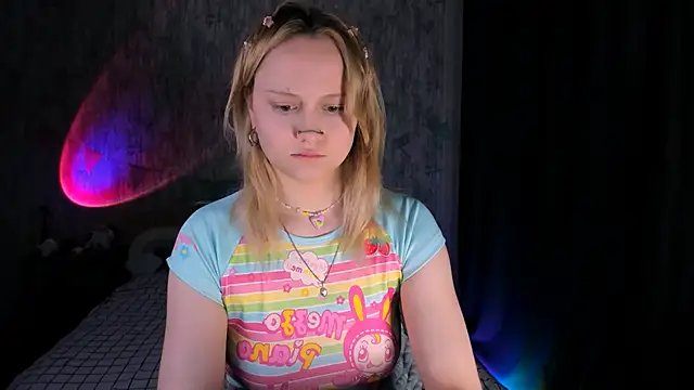 Snapshot of MariaMango chatting on February 8, 10:19 pm MariaMango online show from February 8, 10:19 pm