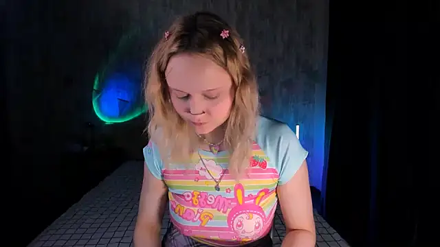 Snapshot of MariaMango chatting on February 12, 2:35 am MariaMango online show from February 12, 2:35 am