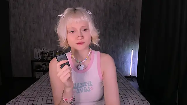 Snapshot of MariaMango chatting on October 1, 2:39 am MariaMango online show from October 1, 2:39 am