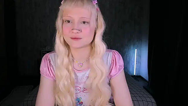 Snapshot of MariaMango chatting on November 12, 1:17 am MariaMango online show from November 12, 1:17 am