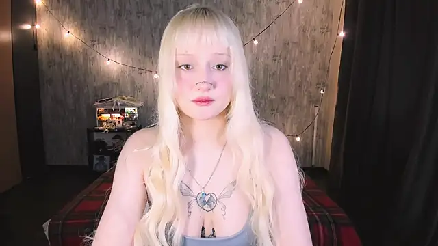 Snapshot of MariaMango chatting on November 26, 12:11 am MariaMango online show from November 26, 12:11 am