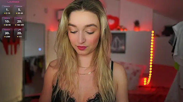 Alexis   Texas online show from March 12, 7:49 pm