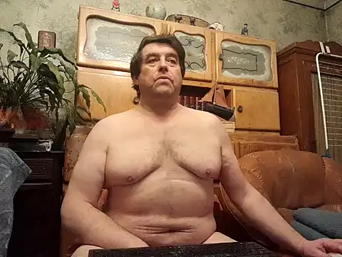 sympatrique online show from December 28, 9:40 pm