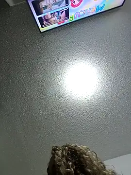 Sara smiiith211 online show from February 23, 7:38 pm