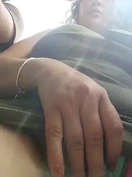 Sara smiiith211 online show from February 9, 4:00 pm