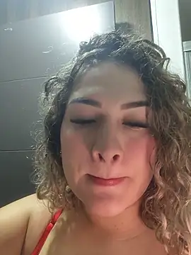 Sara smiiith211 online show from June 14, 3:36 pm