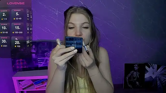lily williamss online show from July 21, 11:51 pm