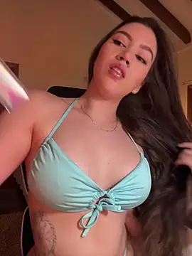 Amelia Rouse online show from February 11, 8:36 pm