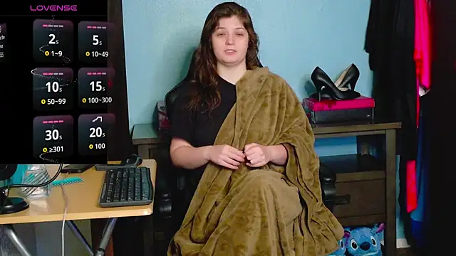 TreeJeanne online show from November 17, 2:17 am