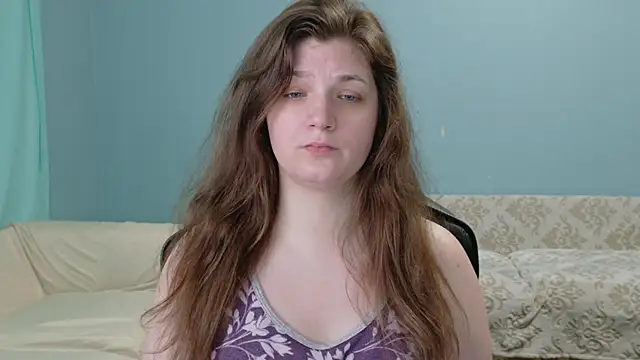 Snapshot of TreeJeanne chatting on May 5, 3:14 am TreeJeanne online show from May 5, 3:14 am