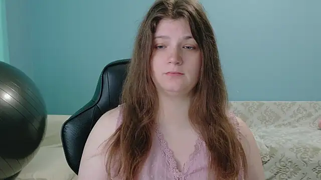 Snapshot of TreeJeanne chatting on July 5, 7:32 pm TreeJeanne online show from July 5, 7:32 pm