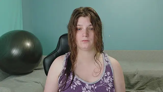 Snapshot of TreeJeanne chatting on July 31, 3:06 am TreeJeanne online show from July 31, 3:06 am