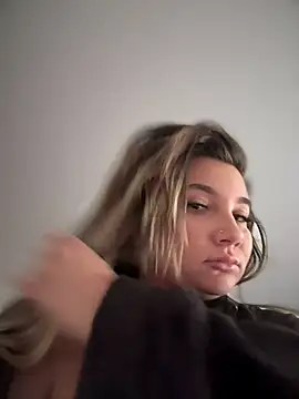 babyyboomm online show from January 22, 1:32 pm