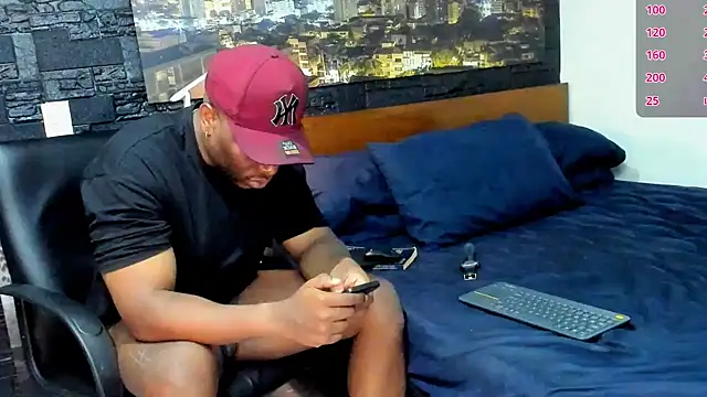 Snapshot of thomas_santtos1 chatting on February 28, 2:53 am thomas santtos1 online show from February 28, 2:53 am