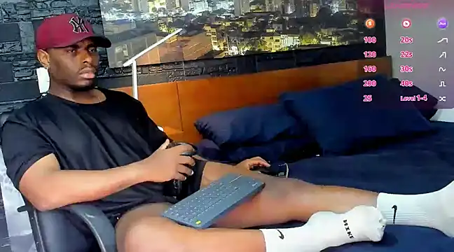 Snapshot of thomas_santtos1 chatting on March 15, 1:51 pm thomas santtos1 online show from March 15, 1:51 pm