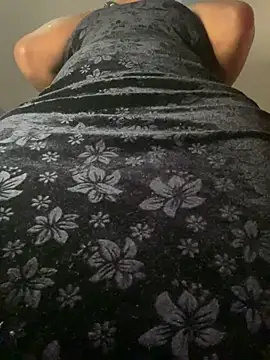 Cherrytowild online show from November 4, 8:46 am